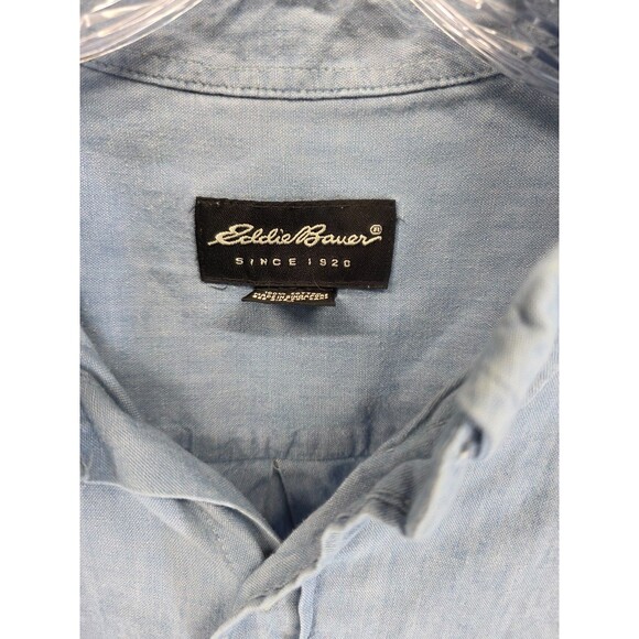 Eddie Bauer Mens Medium Faded Chambray Short Sleeve Collared Shirt Blue - Picture 3 of 9
